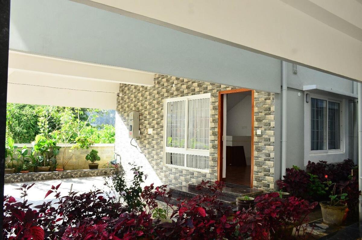 Dusk & Dawn Villa Kodaikanal Exterior photo